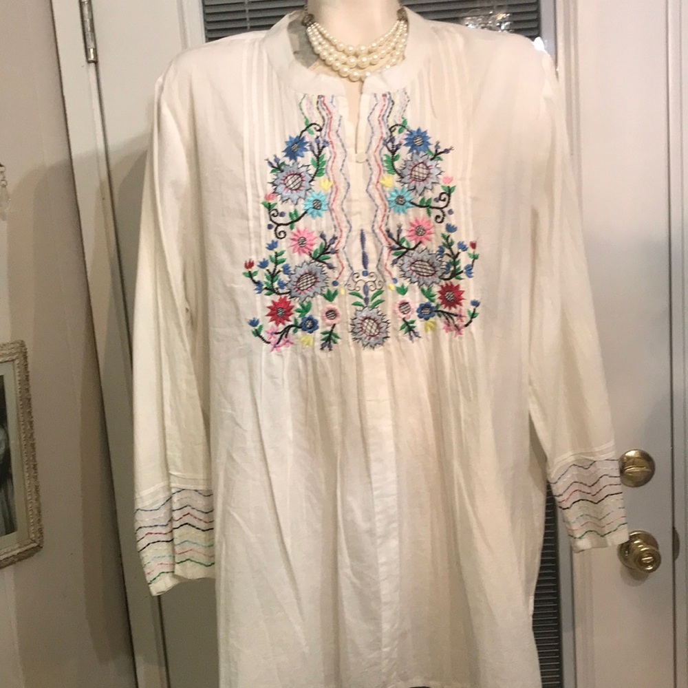 Ulla Popken White Tunic with Colorful Floral Embroidery